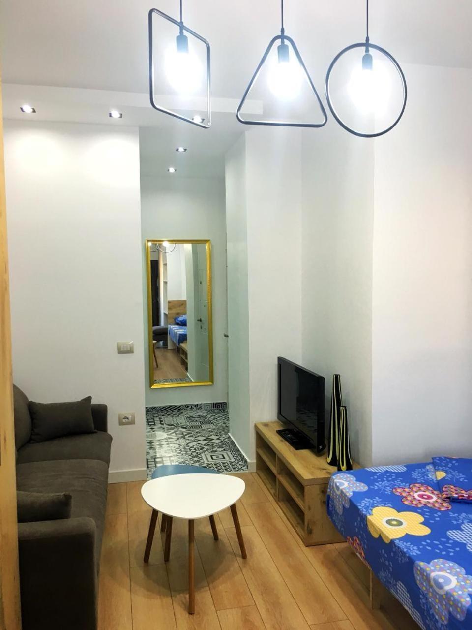 Luxury Tirana Apartment Ngoại thất bức ảnh
